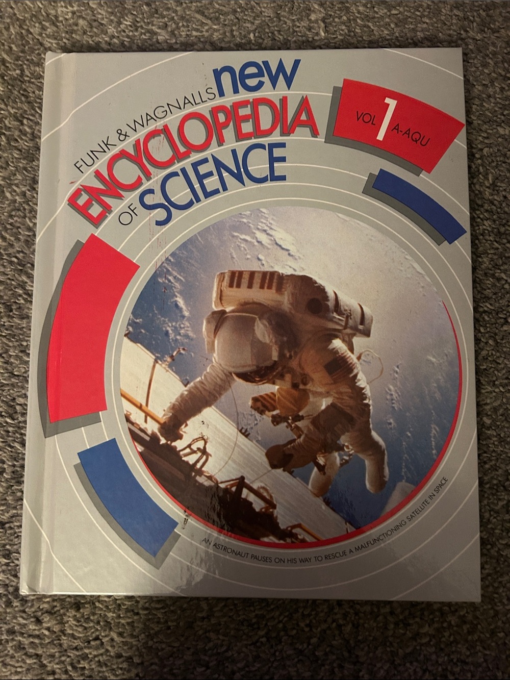 New Encyclopedia of Science - Silver Cover